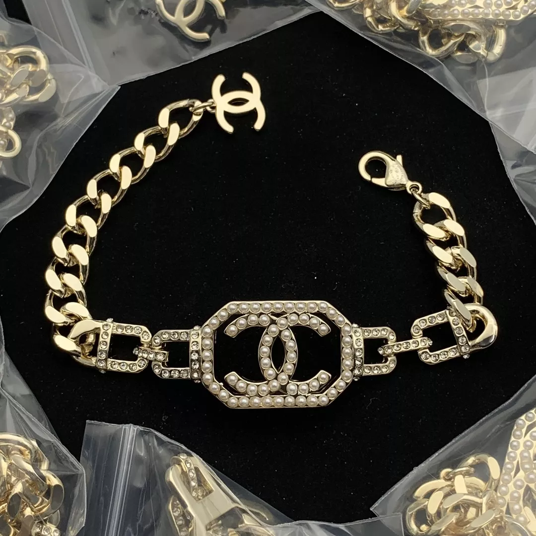 Chanel Bracelets Affordable 5446