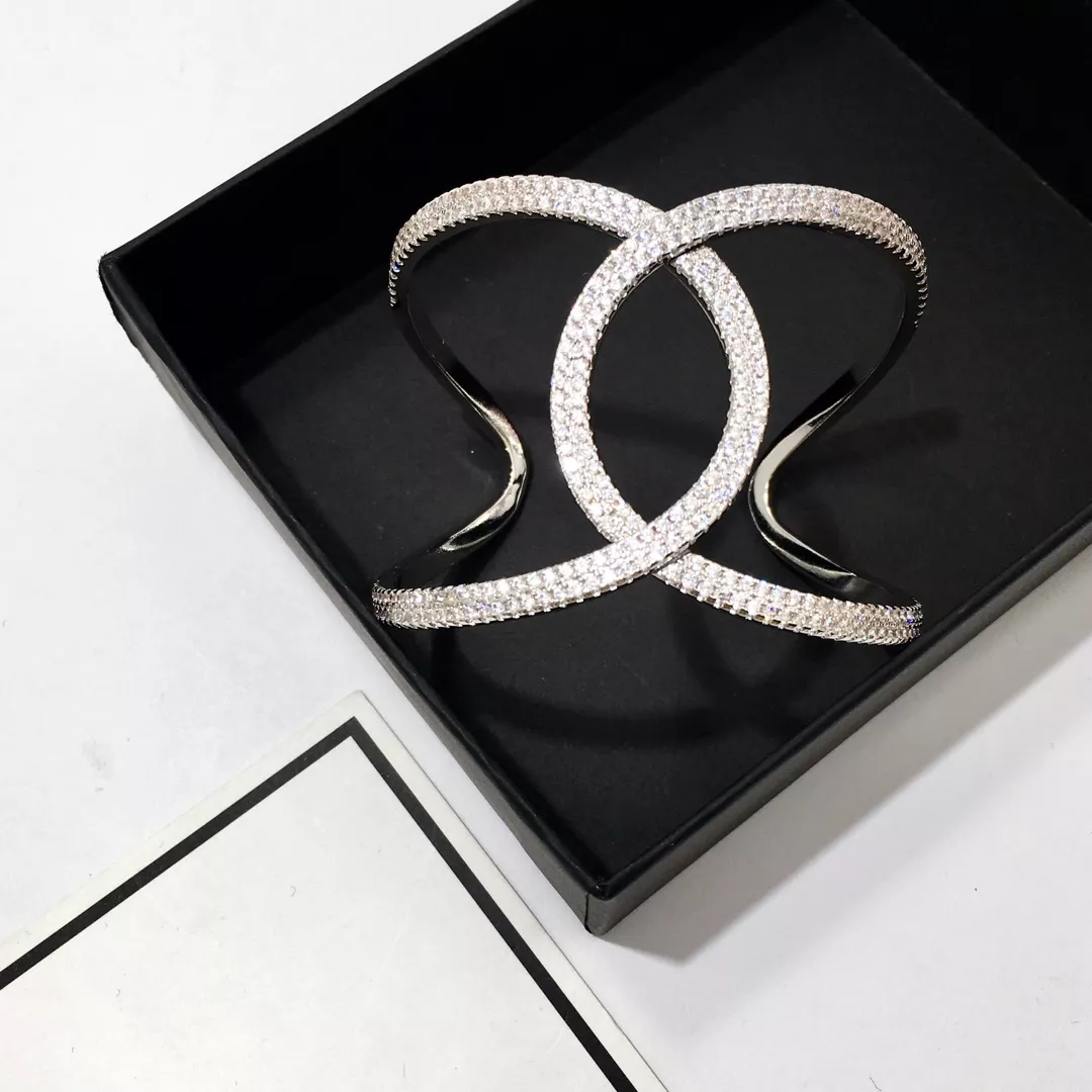 Chanel Bracelets Efficient 3074