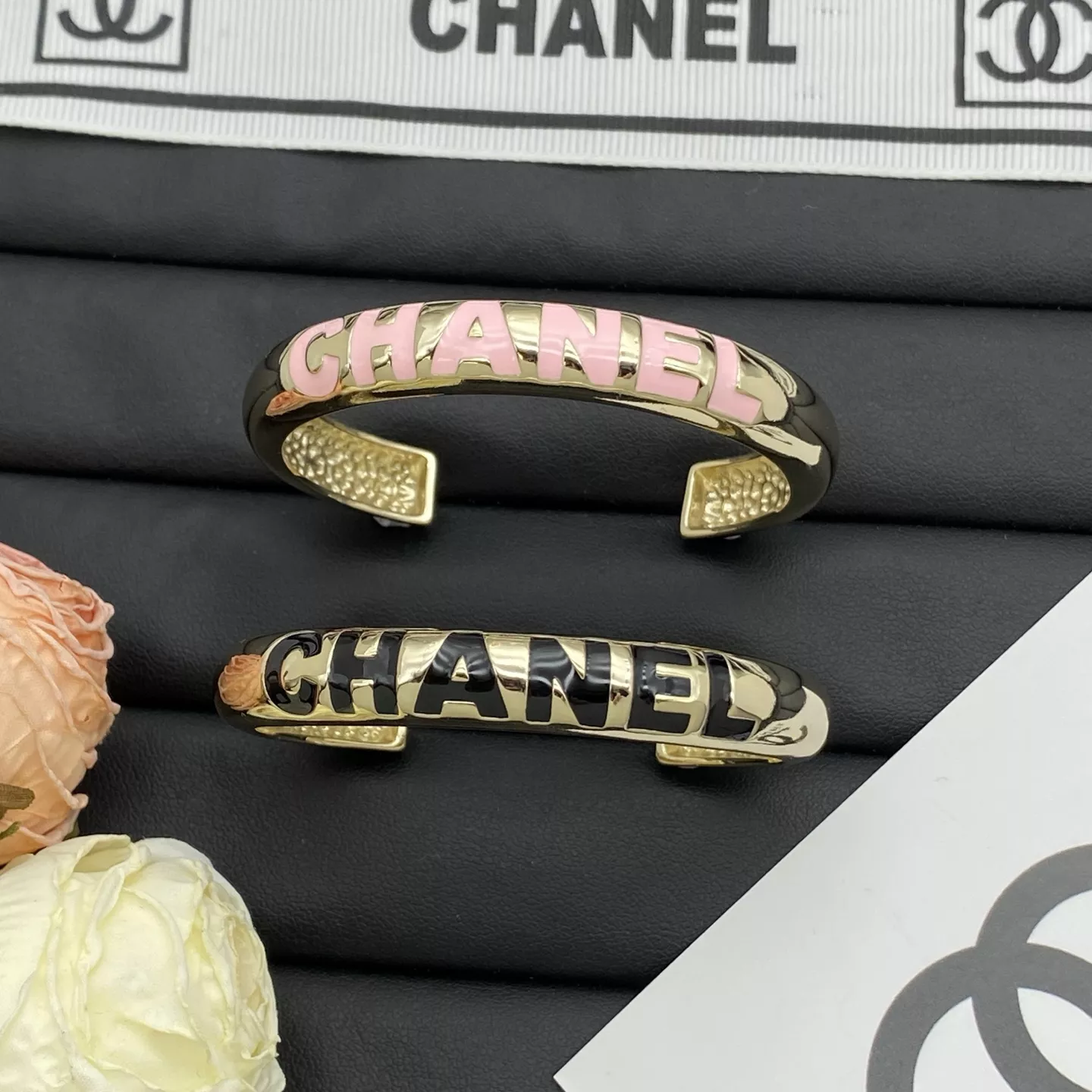Chanel Bracelets Elegant 9407