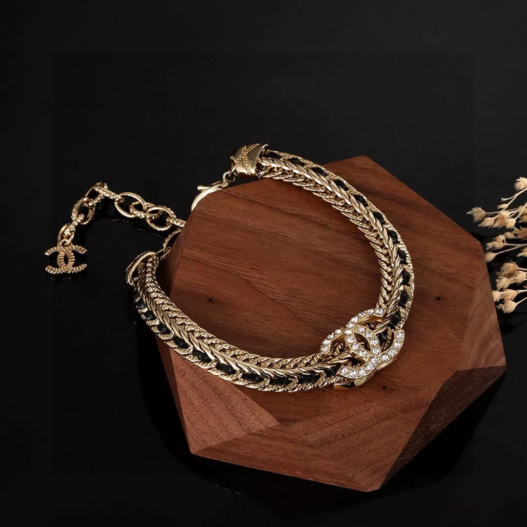 Chanel Bracelets Minimalist 8957