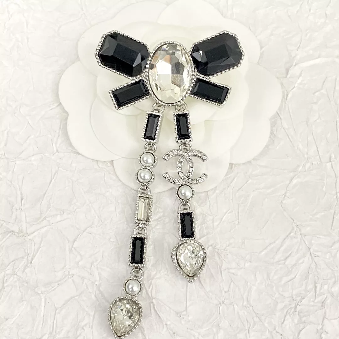 Chanel Brooches For Women Comfortable 4574