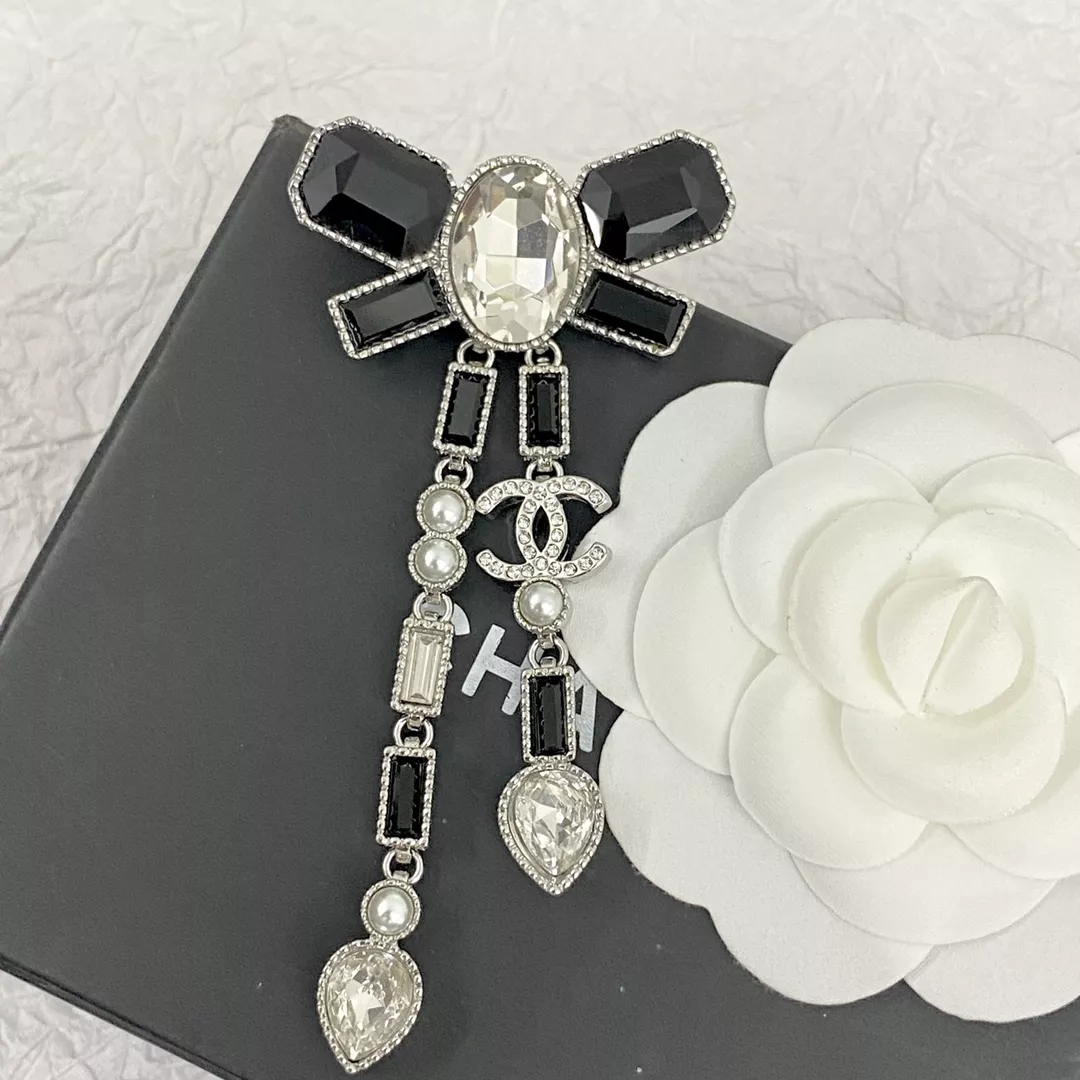 Chanel Brooches For Women Comfortable 4574