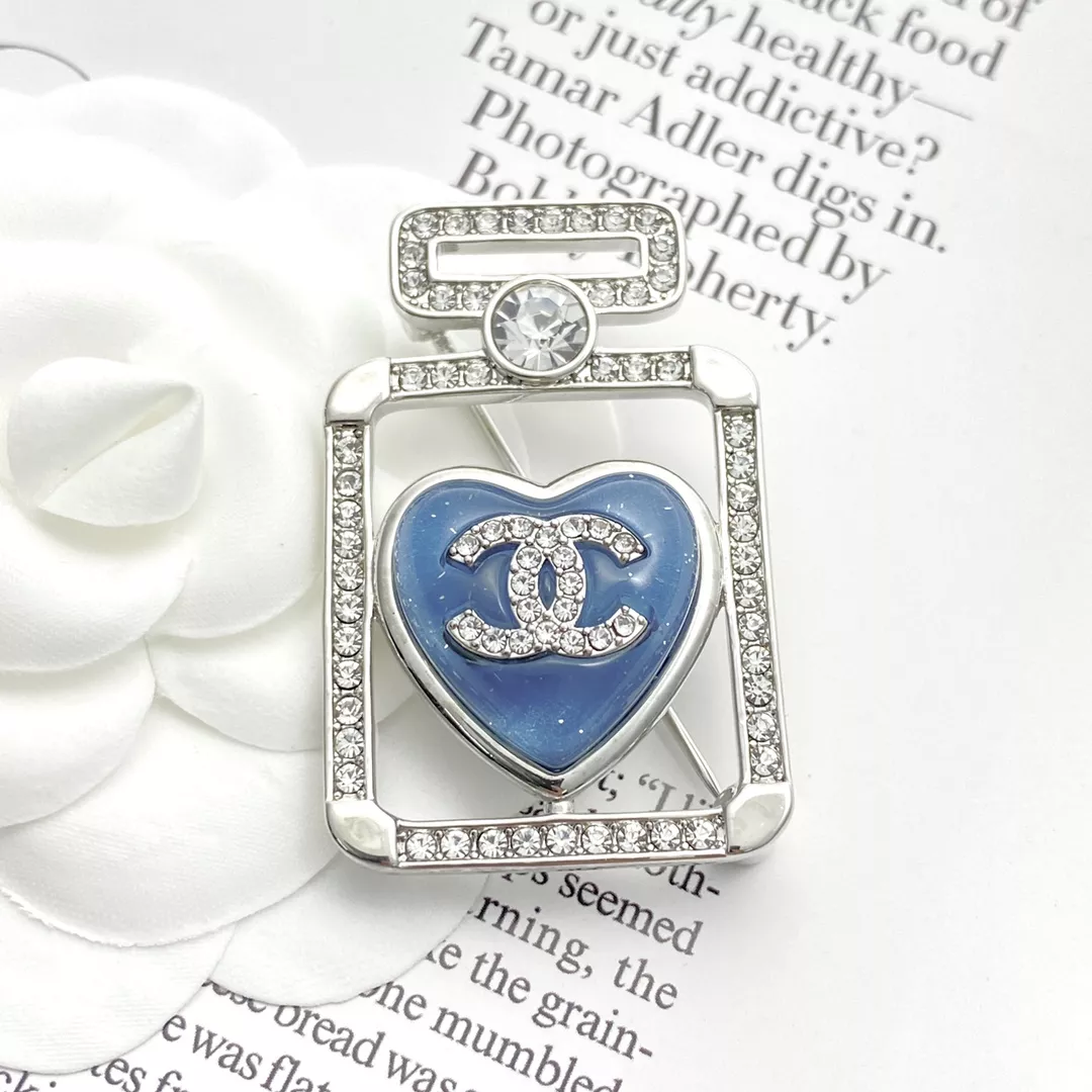 Chanel Brooches For Women EasyMatch 6216