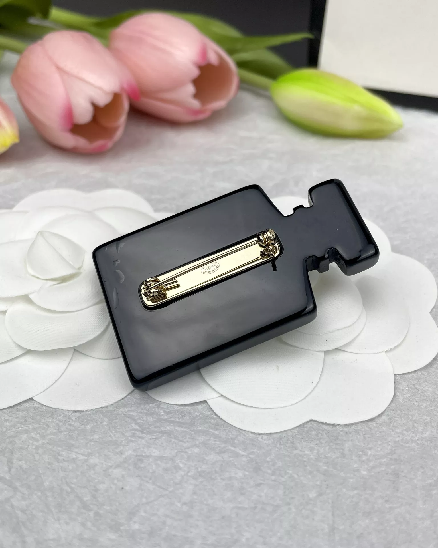 Chanel Brooches For Women EyeCatching 5611