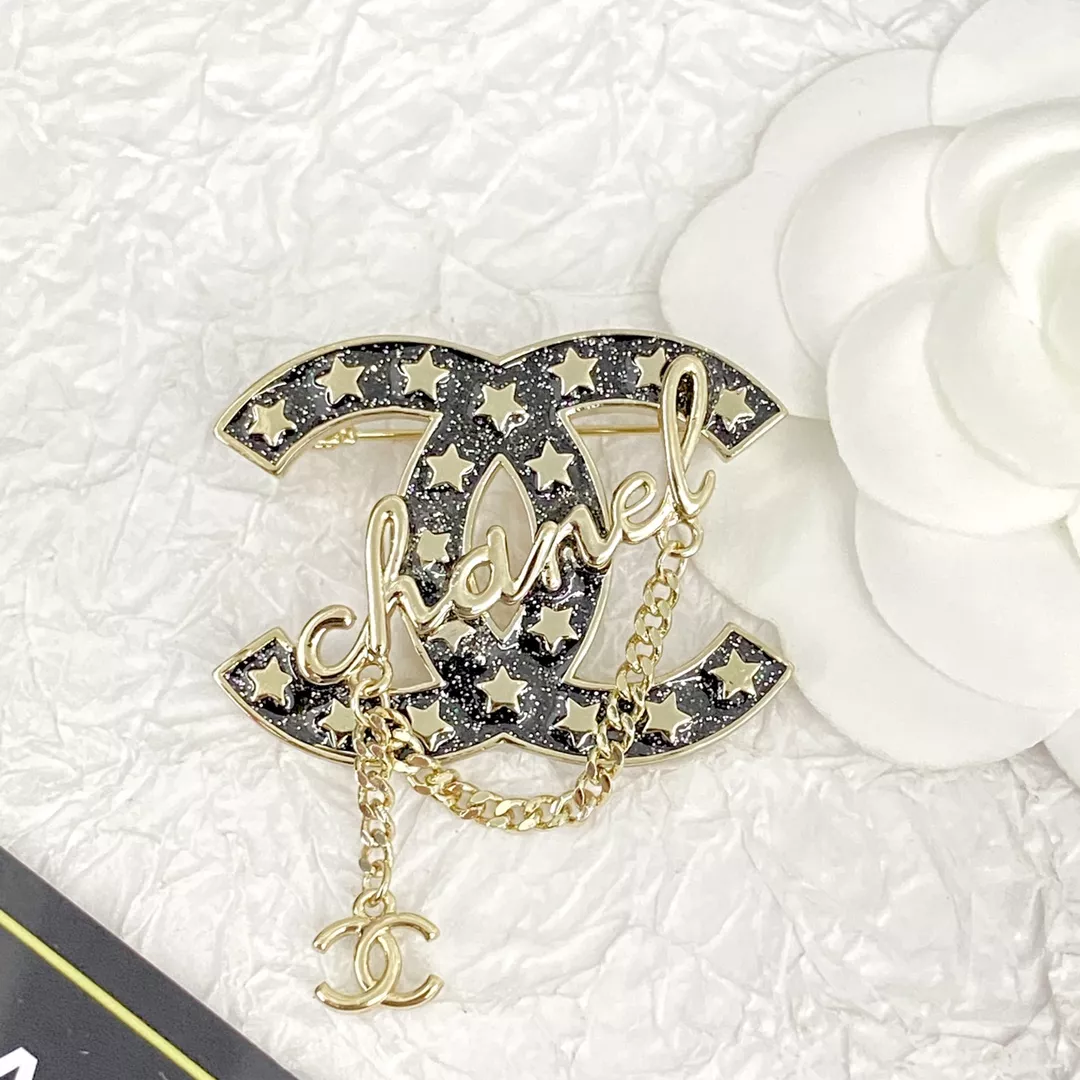 Chanel Brooches For Women Flexible 4227