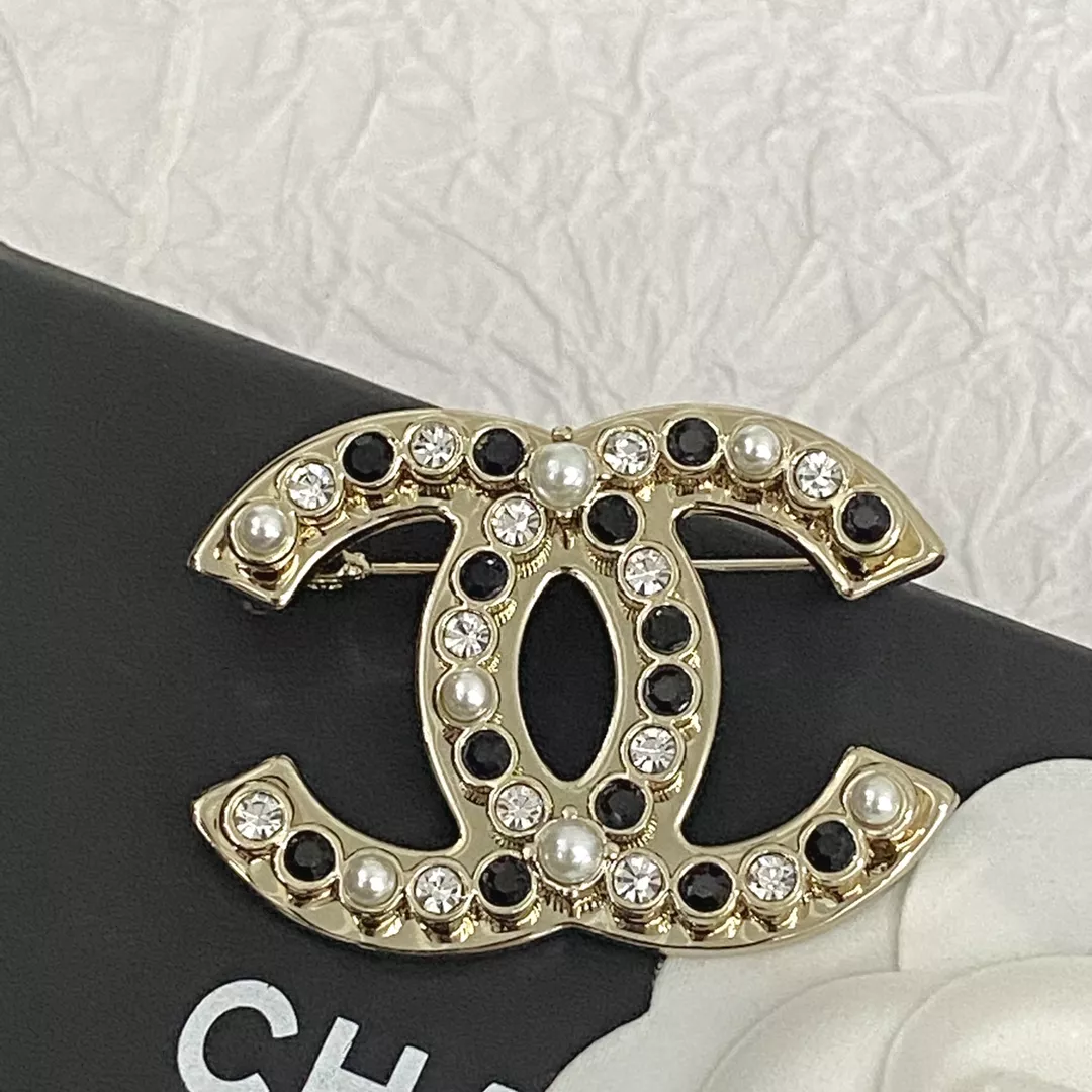Chanel Brooches For Women HighQuality 4659