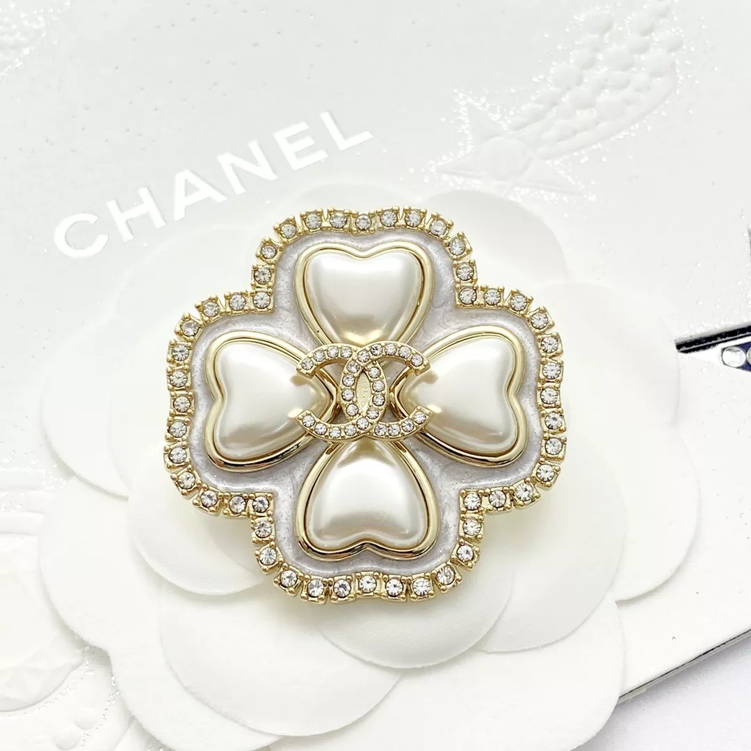 Chanel Brooches For Women Minimalist 8799