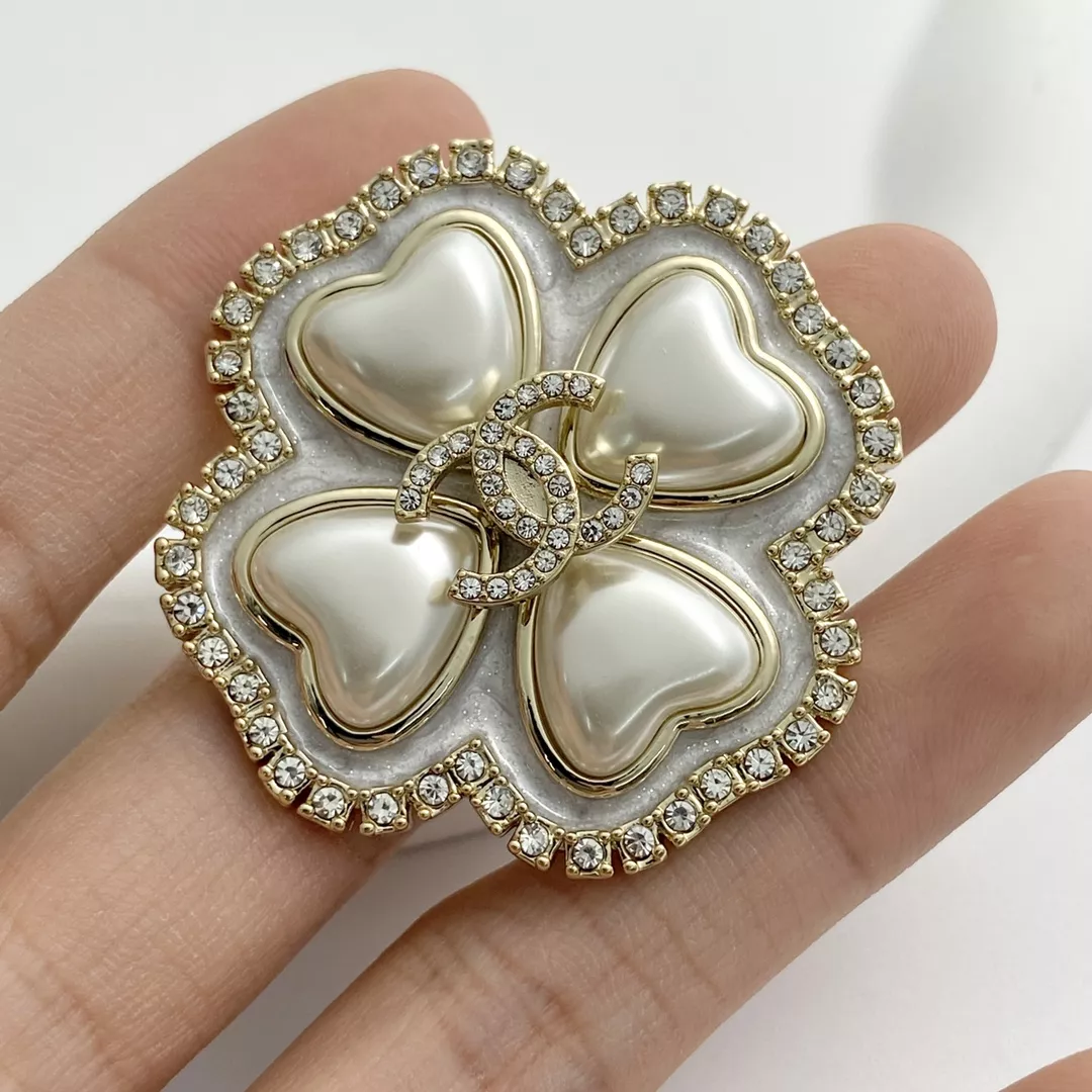 Chanel Brooches For Women Minimalist 8799