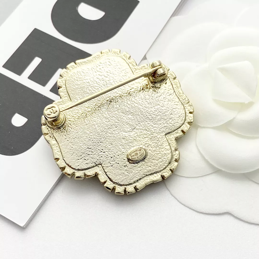 Chanel Brooches For Women Minimalist 8799