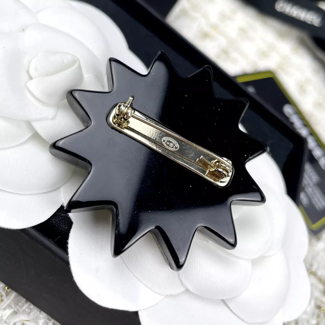 Chanel Brooches For Women Sleek 5655