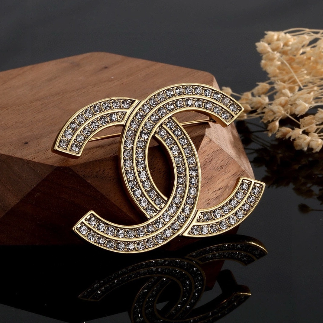 Chanel Brooches For Women StreetReady 3539