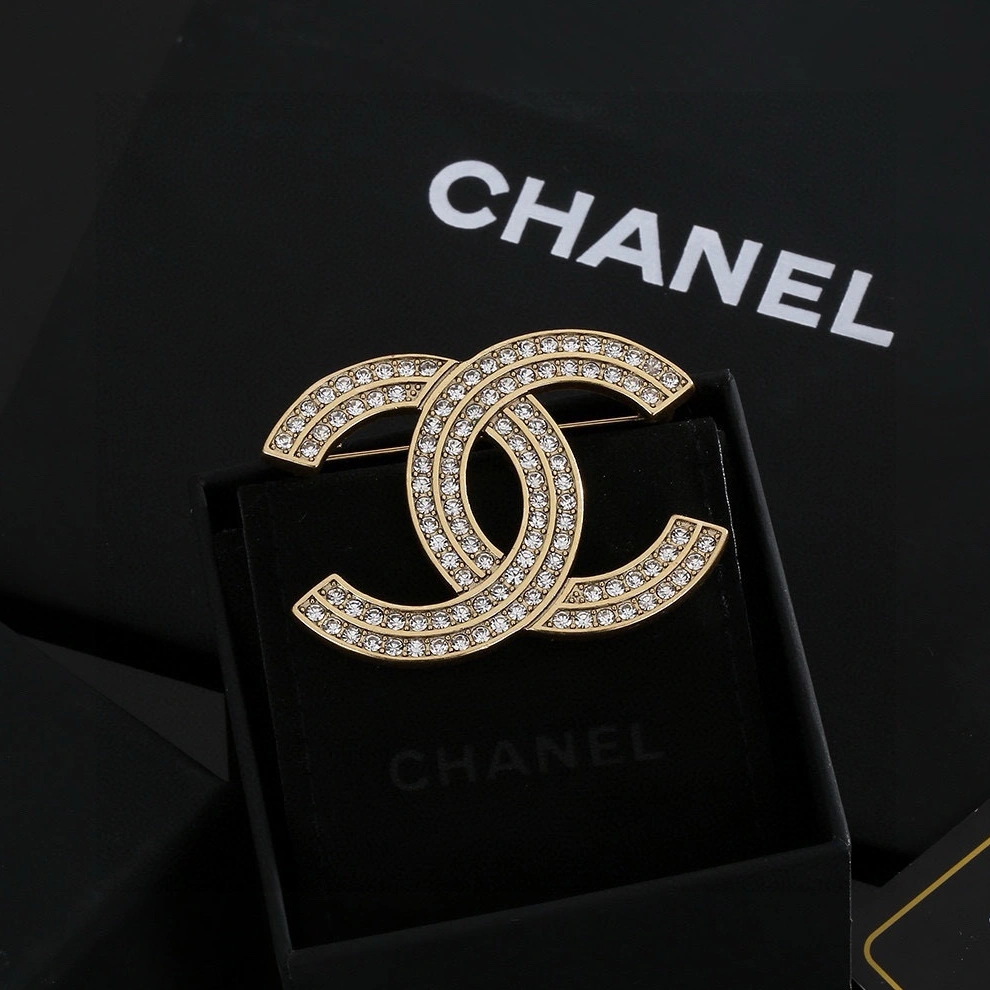 Chanel Brooches For Women StreetReady 3539