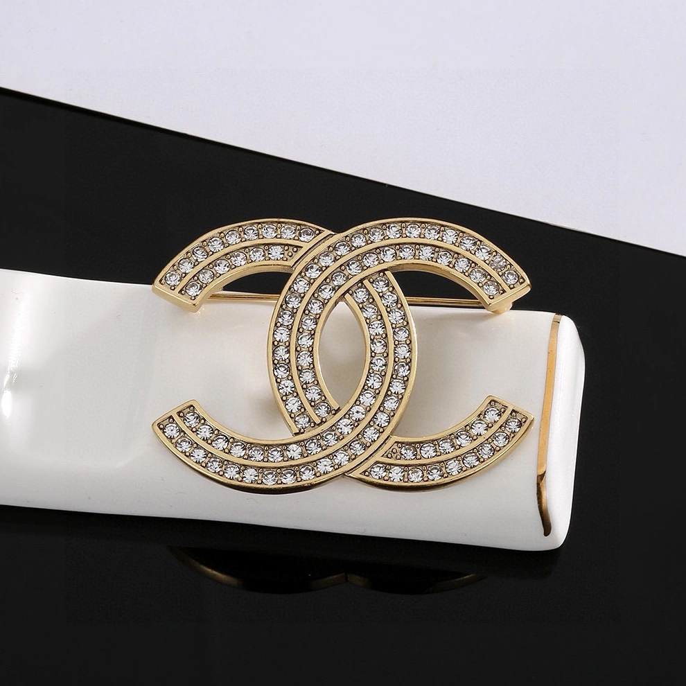 Chanel Brooches For Women StreetReady 3539
