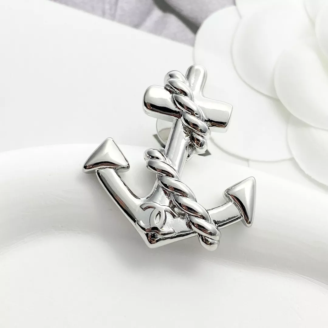 Chanel Brooches For Women Vibrant 3962