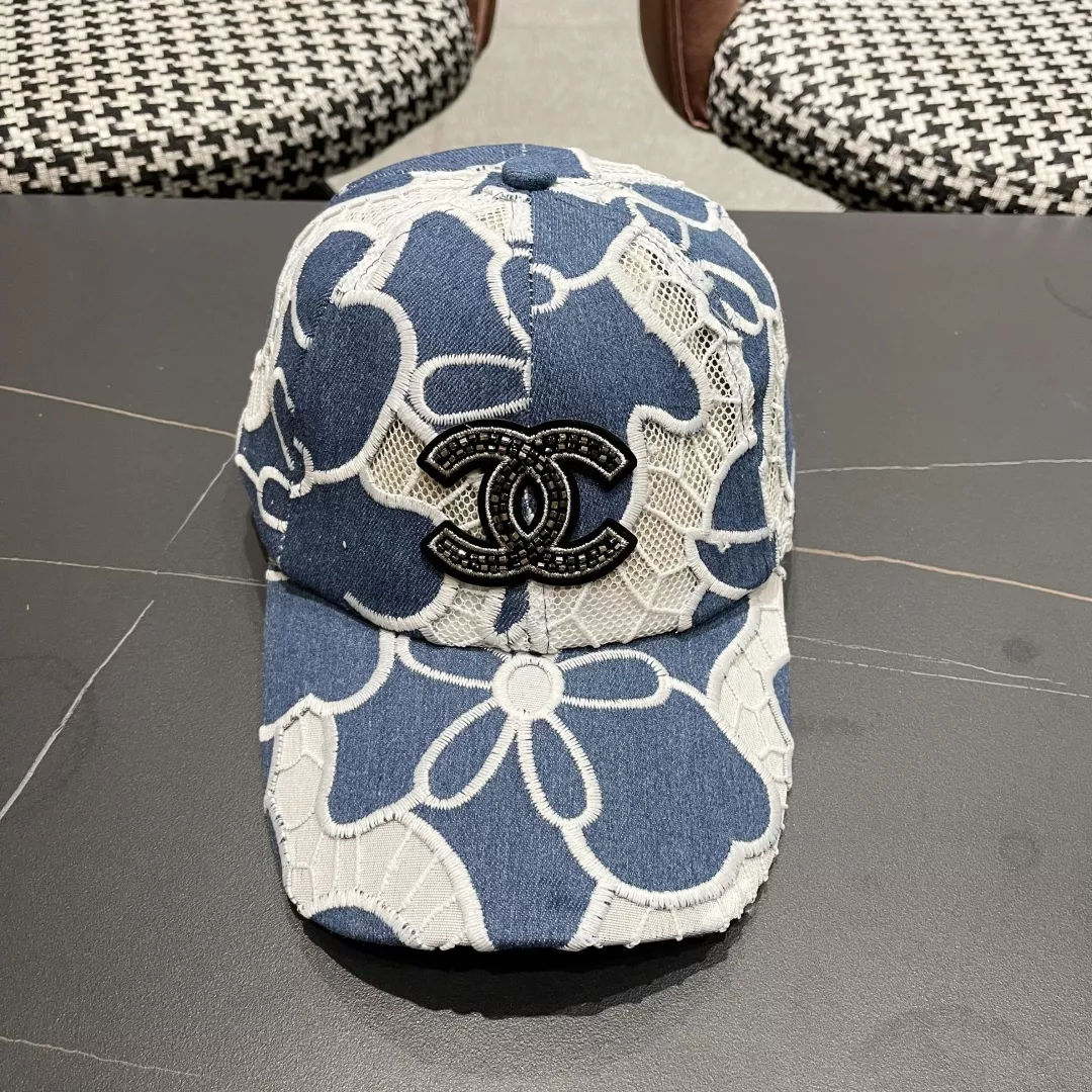 Chanel Caps EyeCatching 6281