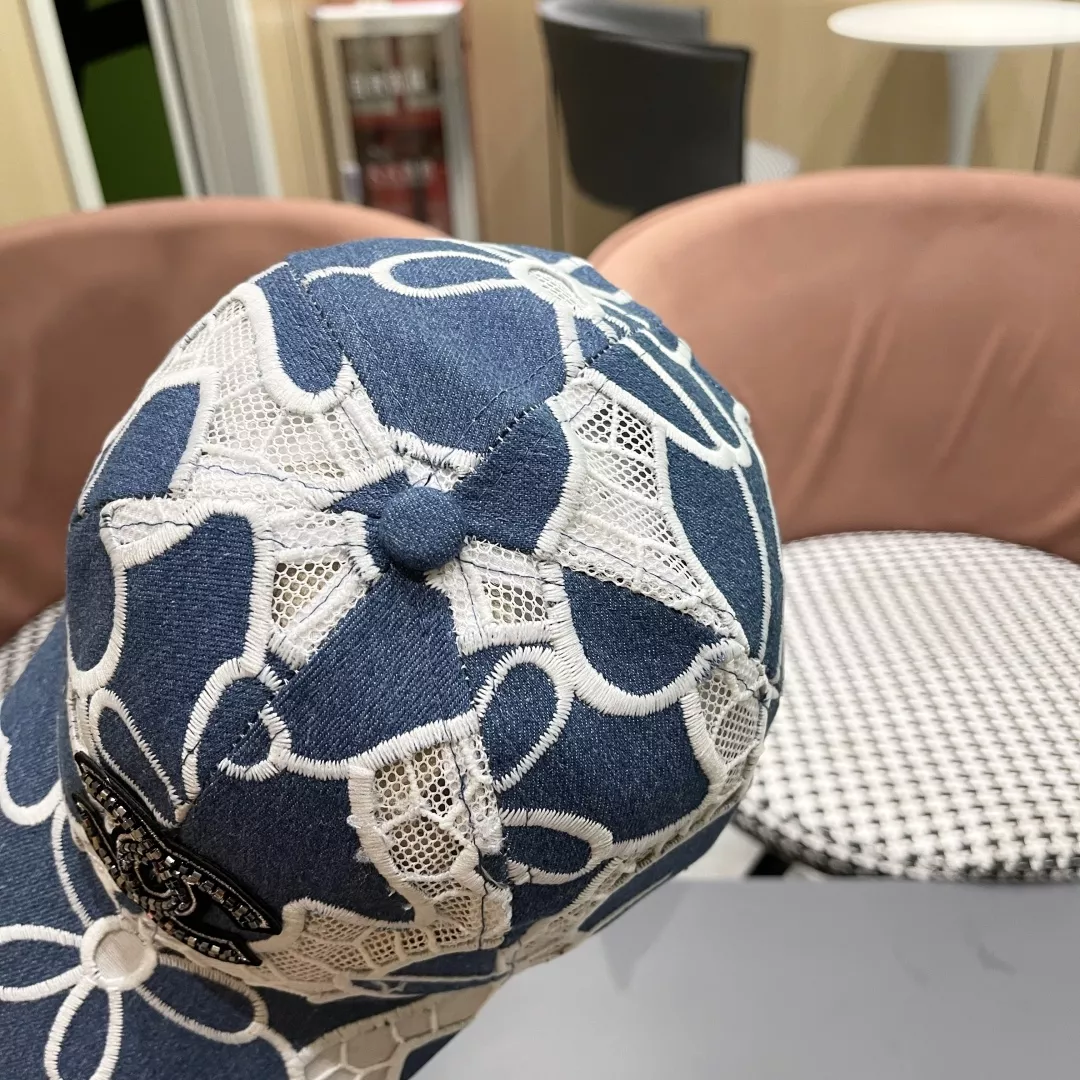 Chanel Caps EyeCatching 6281