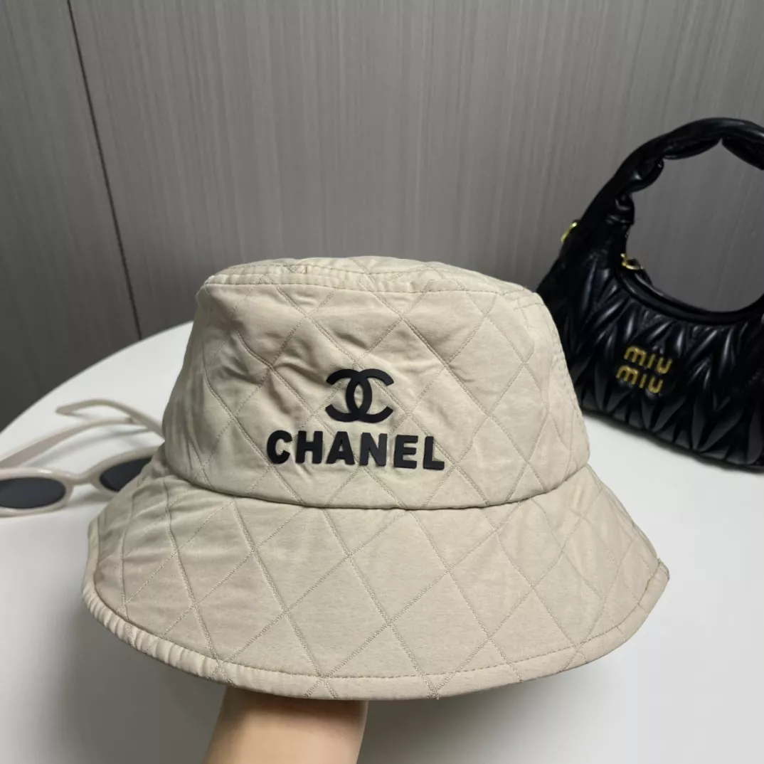 Chanel Caps Lightweight 9446