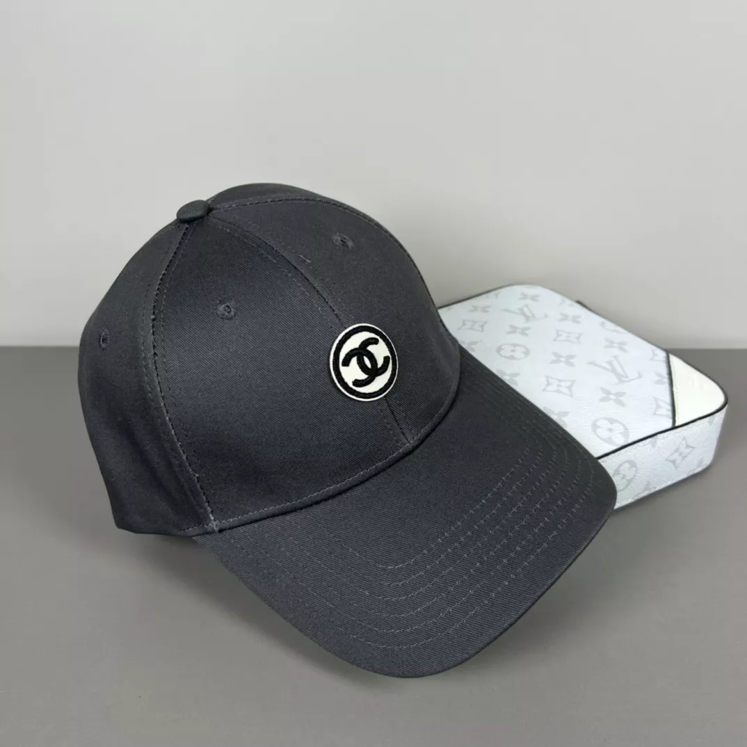Chanel Caps NewStyle 7995