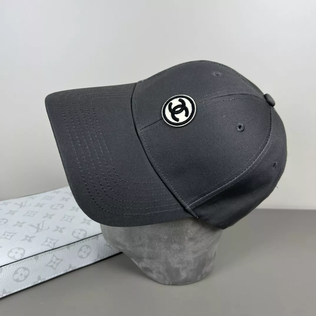 Chanel Caps NewStyle 7995