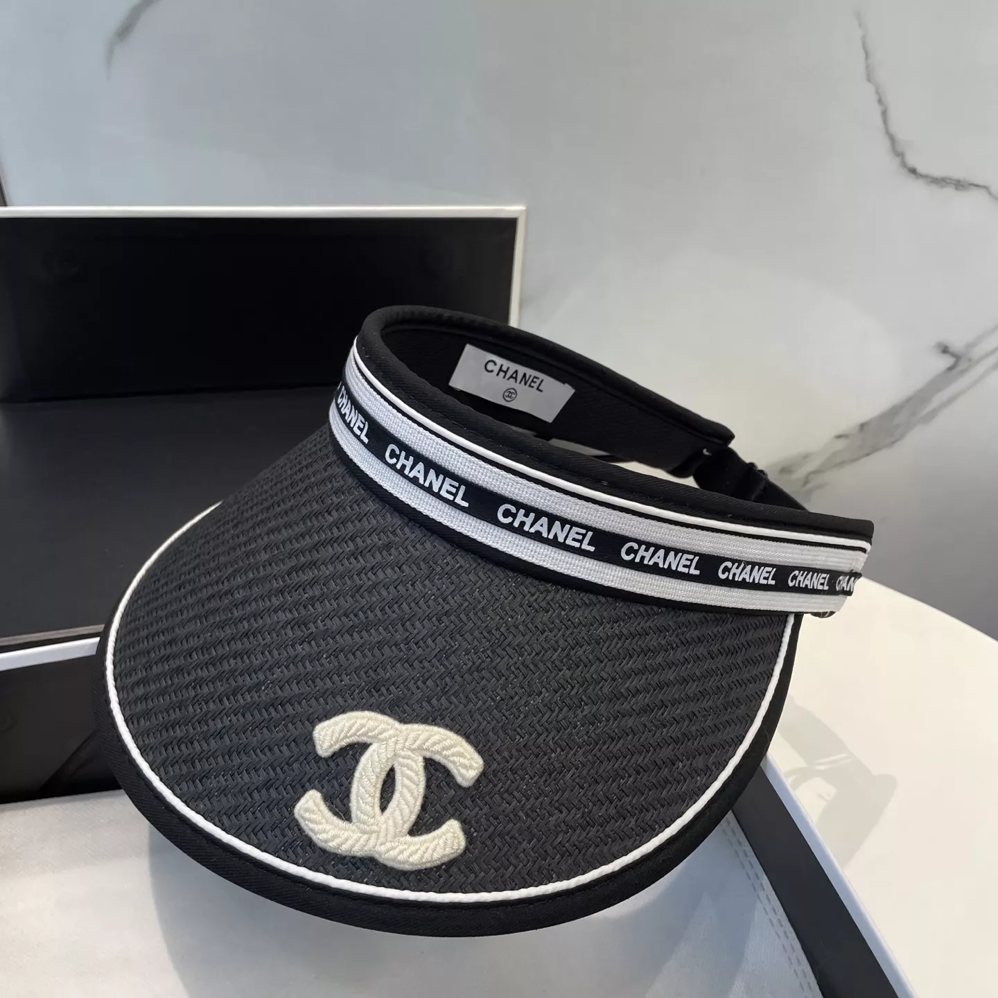 Chanel Caps Popular 5713