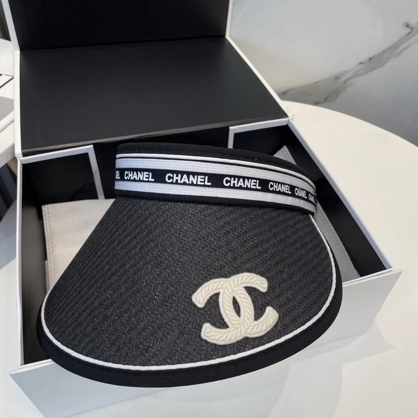 Chanel Caps Popular 5713