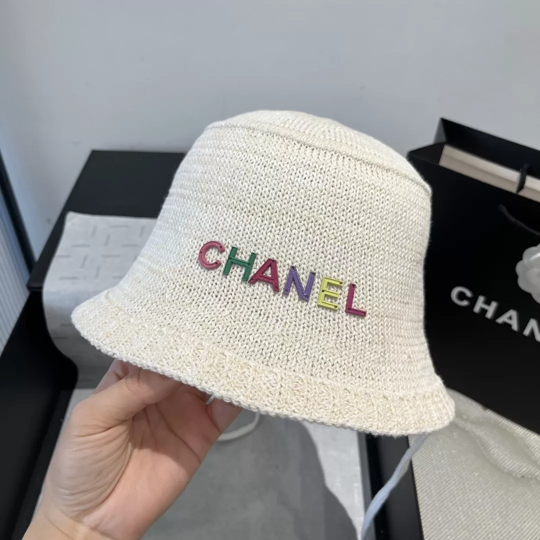 Chanel Caps Resilient 1388