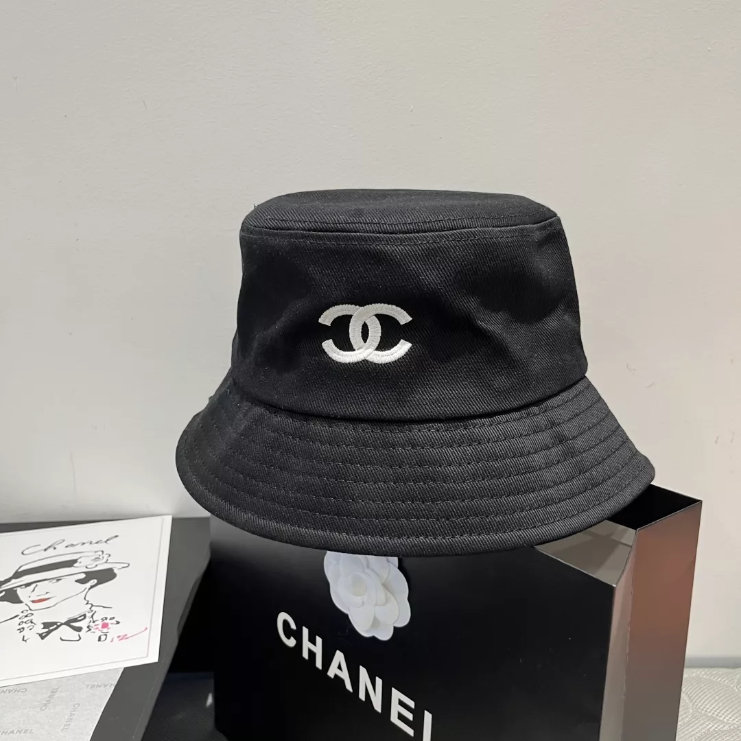Chanel Caps StreetReady 2170