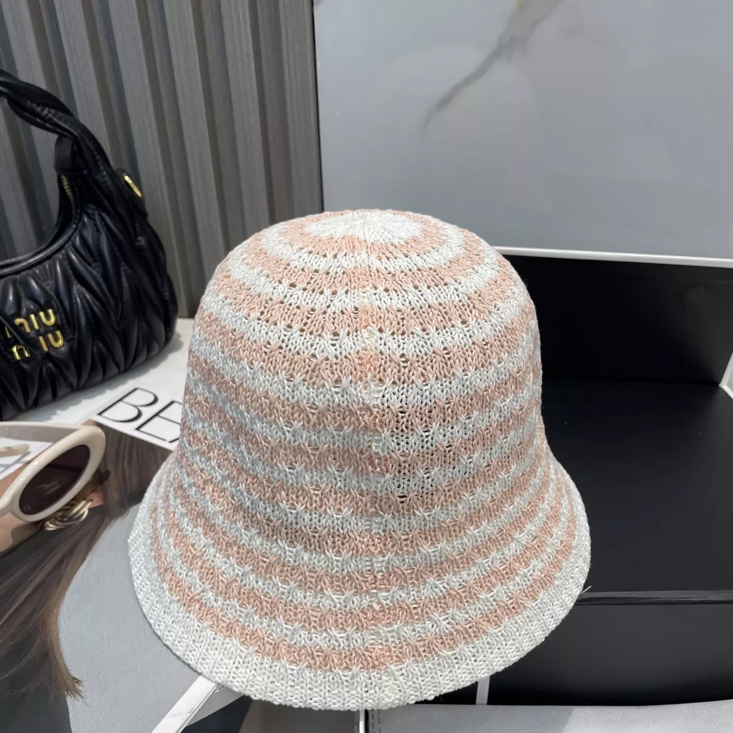 Chanel Caps Trendsetting 4233