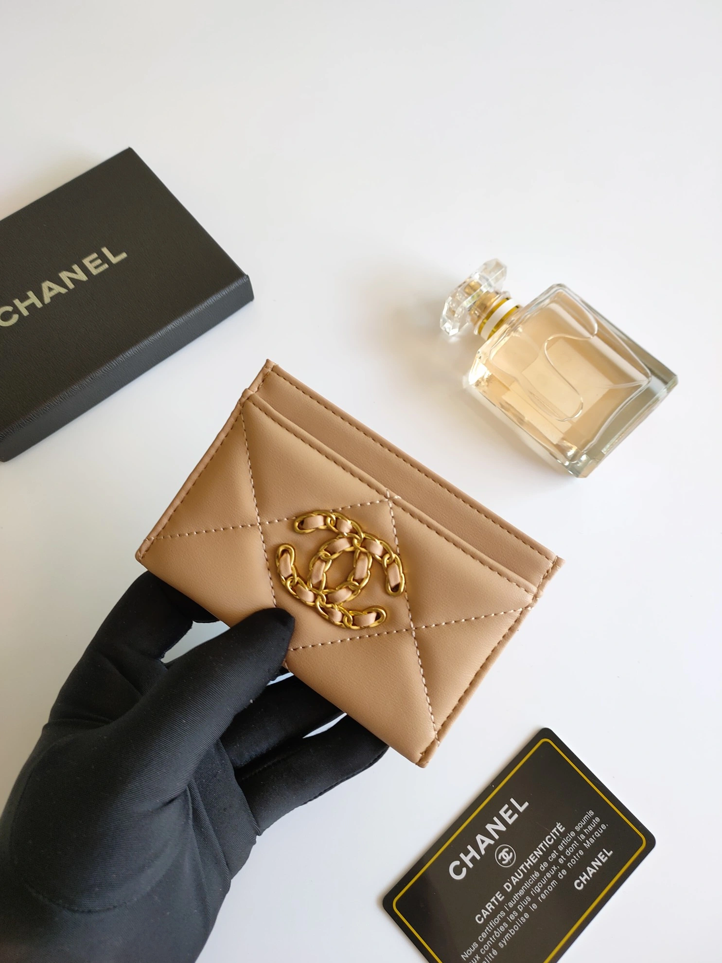 Chanel Card Case Cozy 1256