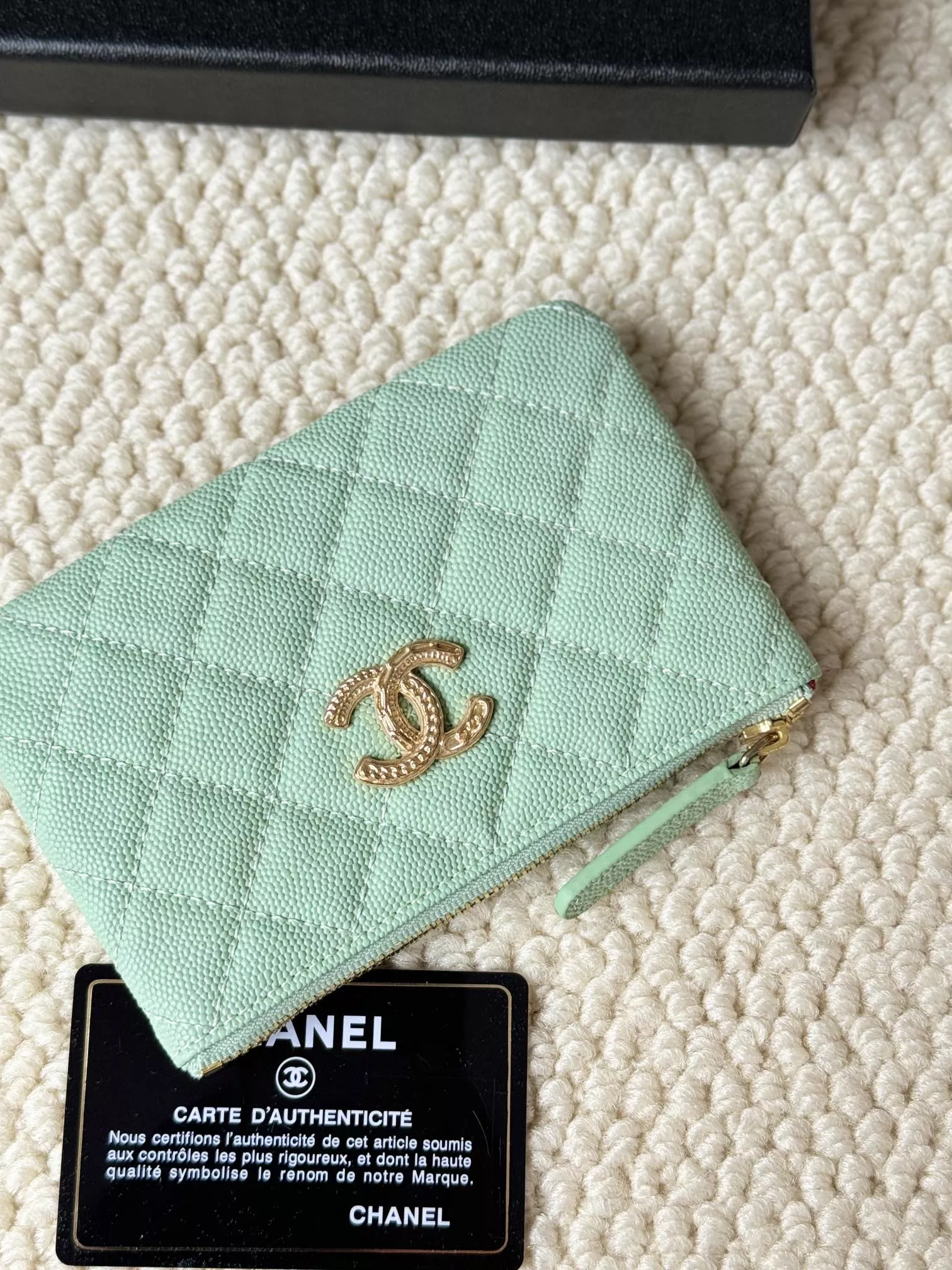 Chanel Card Case Cozy 2446