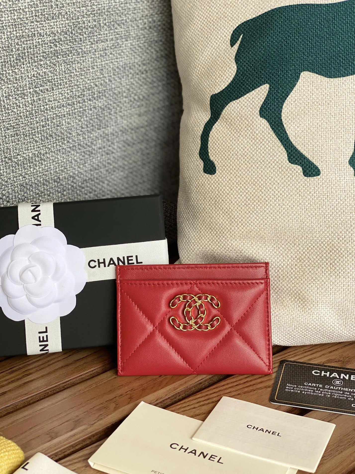 Chanel Card Case Cozy 6385