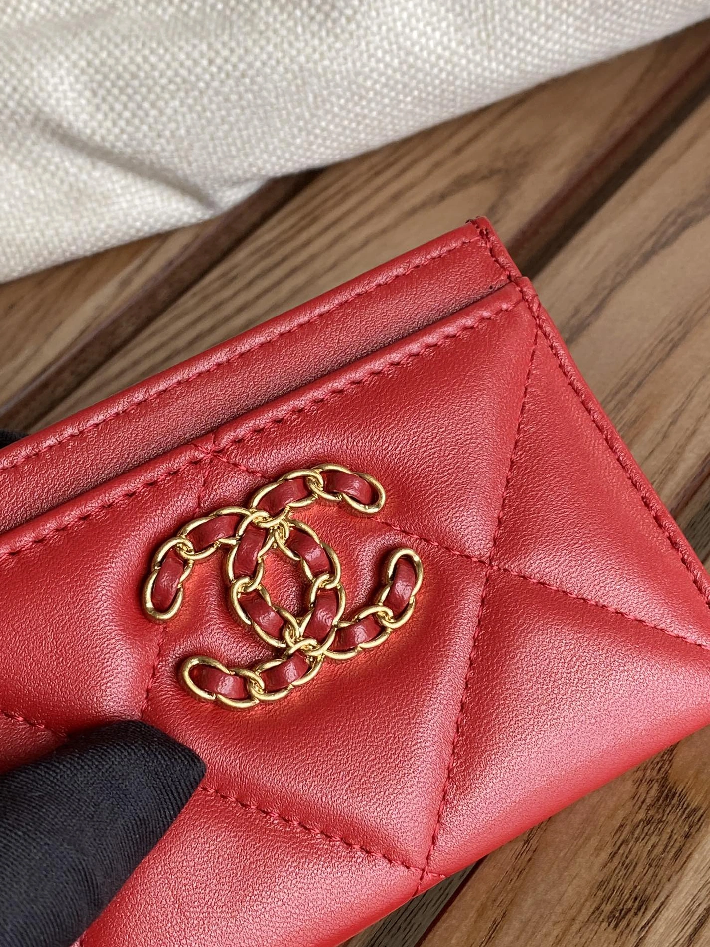 Chanel Card Case Cozy 6385