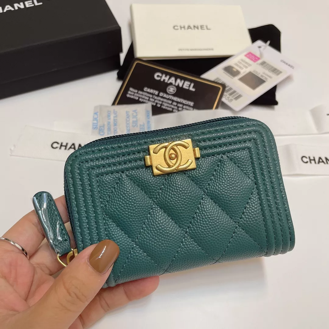 Chanel Card Case Cozy 8107