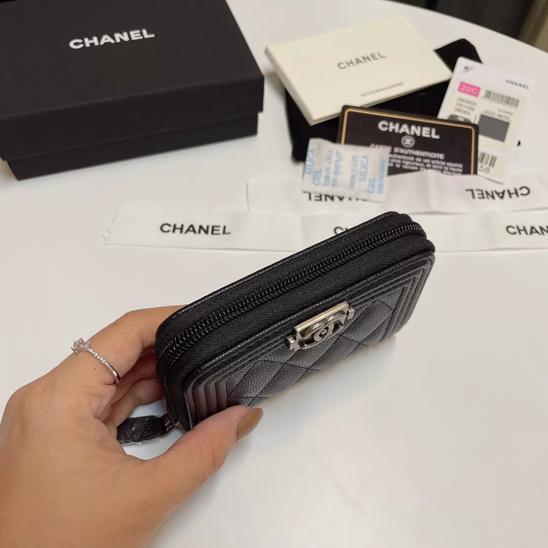 Chanel Card Case Durable 404