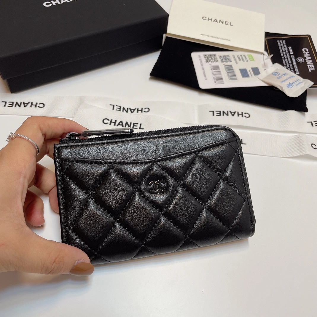 Chanel Card Case Durable 989