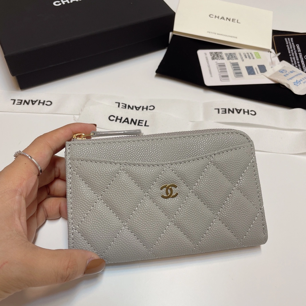 Chanel Card Case EyeCatching 6817