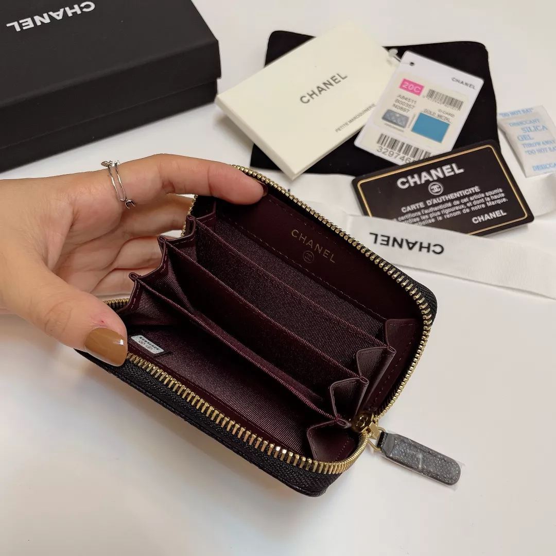 Chanel Card Case Minimalist 552
