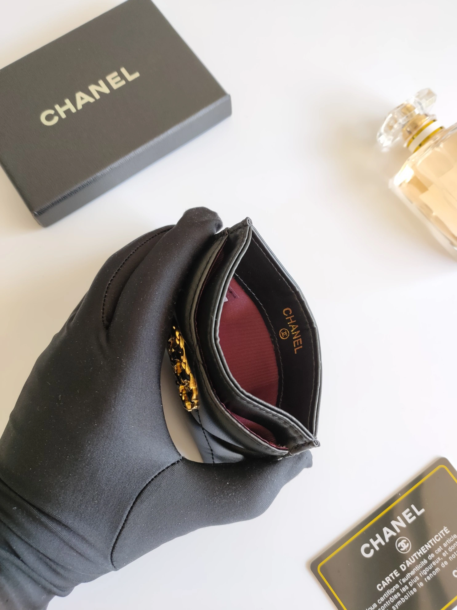 Chanel Card Case Sleek 4421