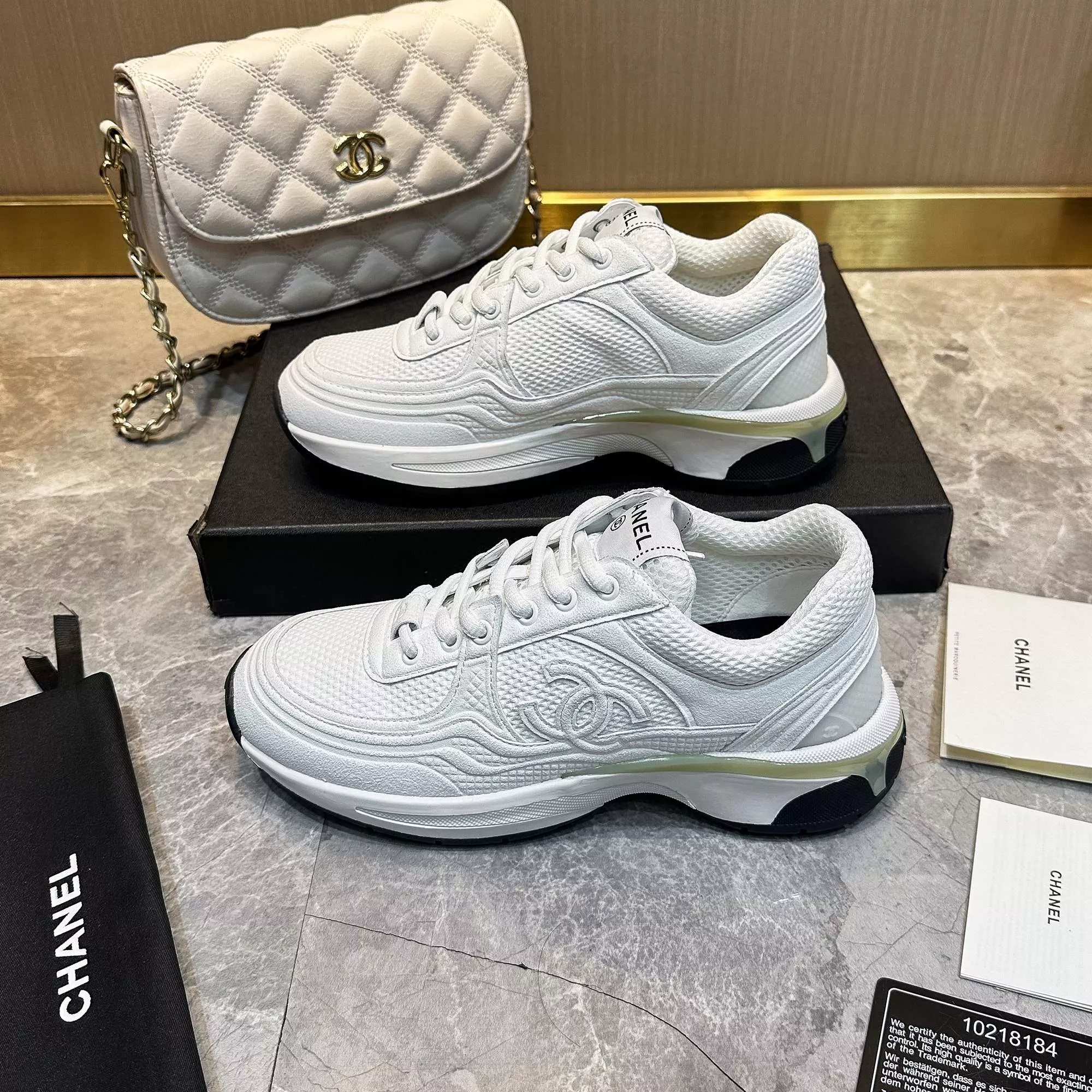 Chanel Casual Shoes For Men Fashionable 7127