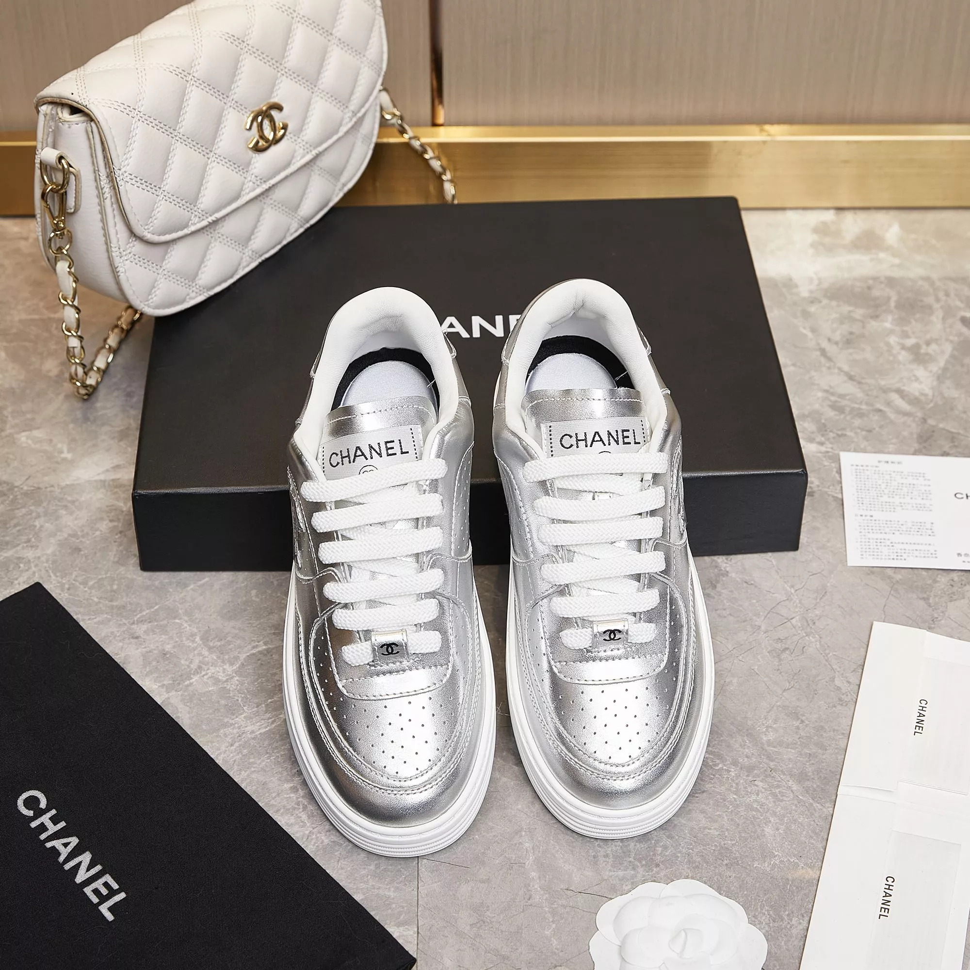 Chanel Casual Shoes For Men Flexible 6812