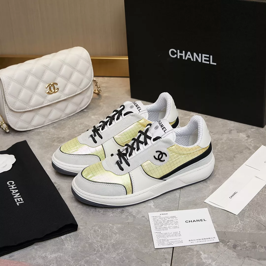Chanel Casual Shoes For Men Sophisticated 9554