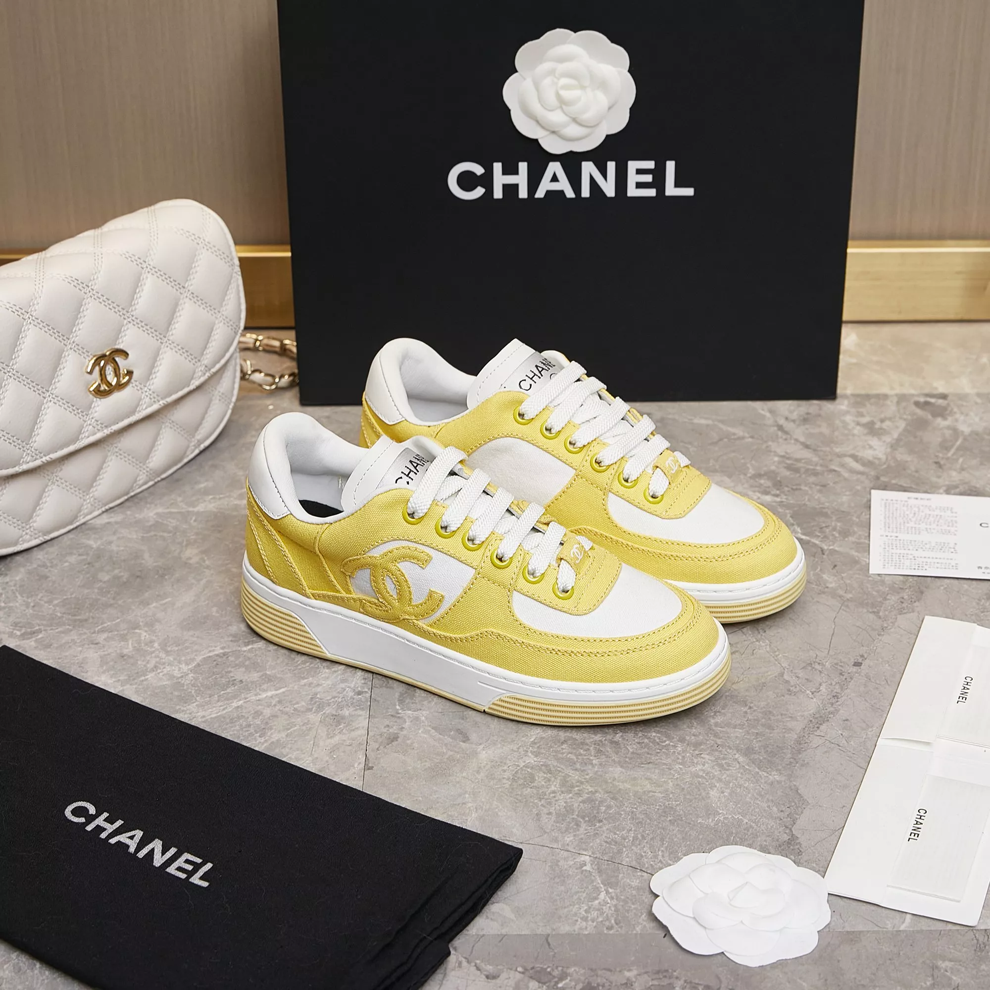 Chanel Casual Shoes For Women EasyMatch 7073