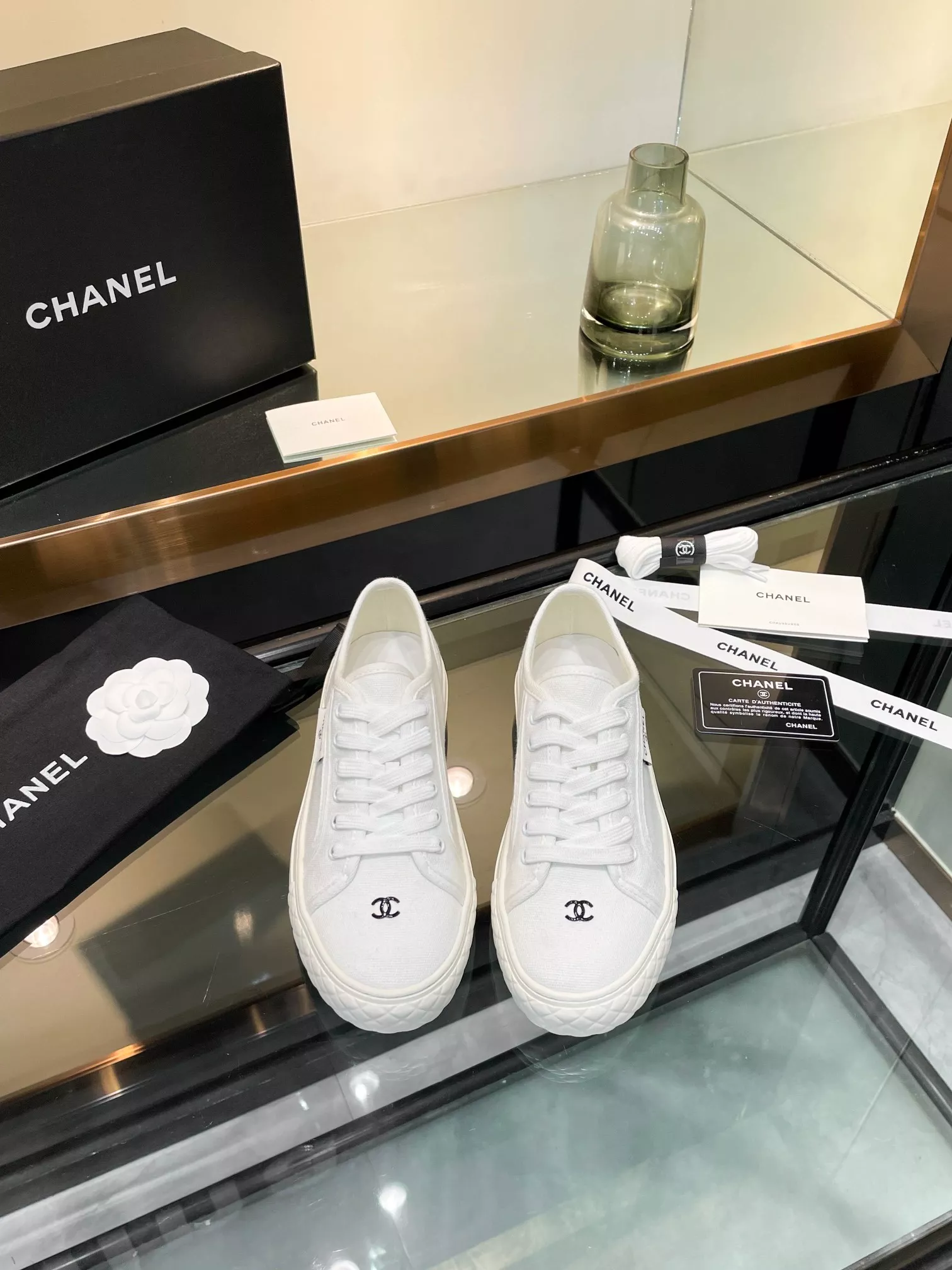 Chanel Casual Shoes For Women Fashionable 6617