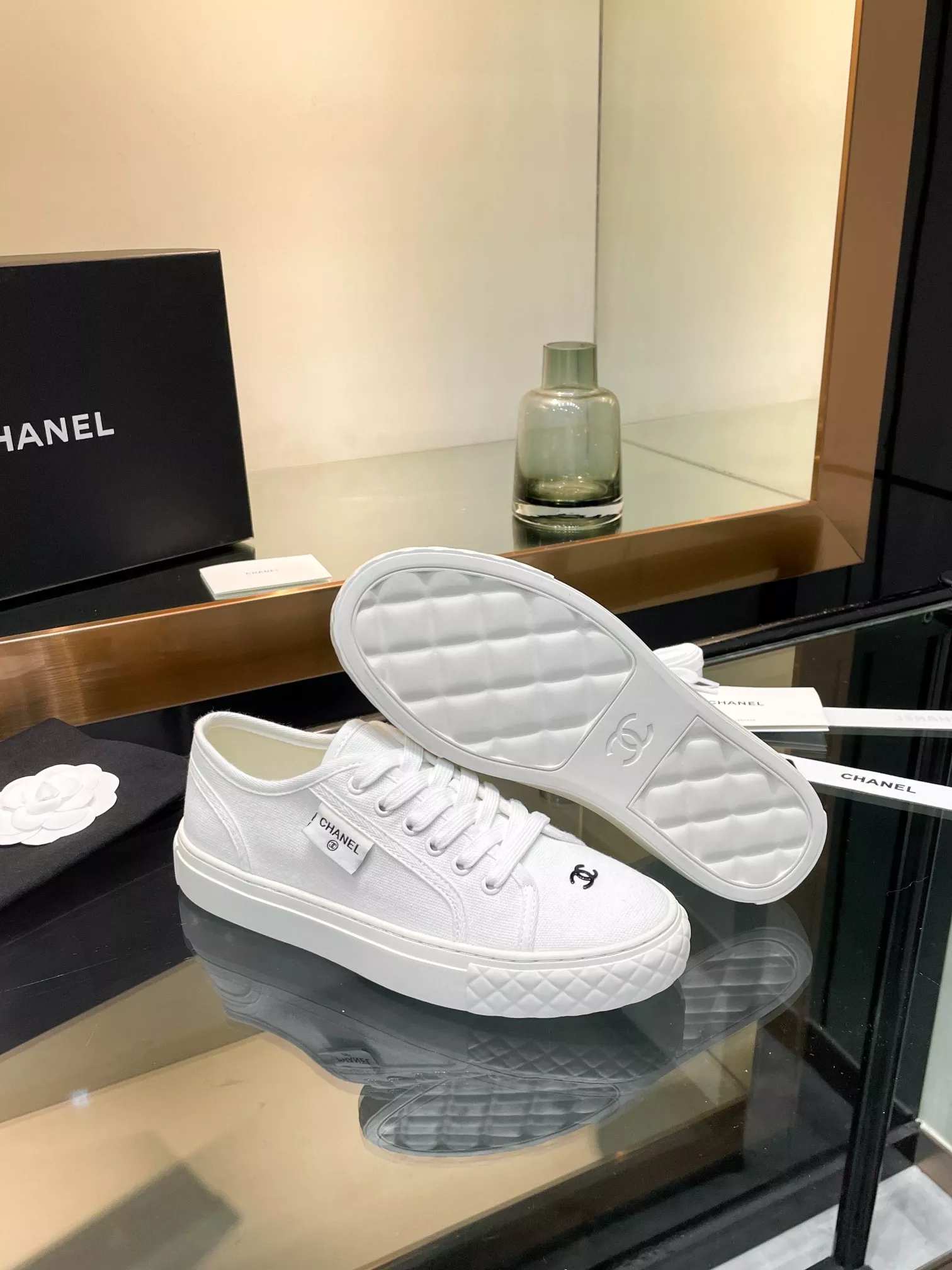 Chanel Casual Shoes For Women Fashionable 6617