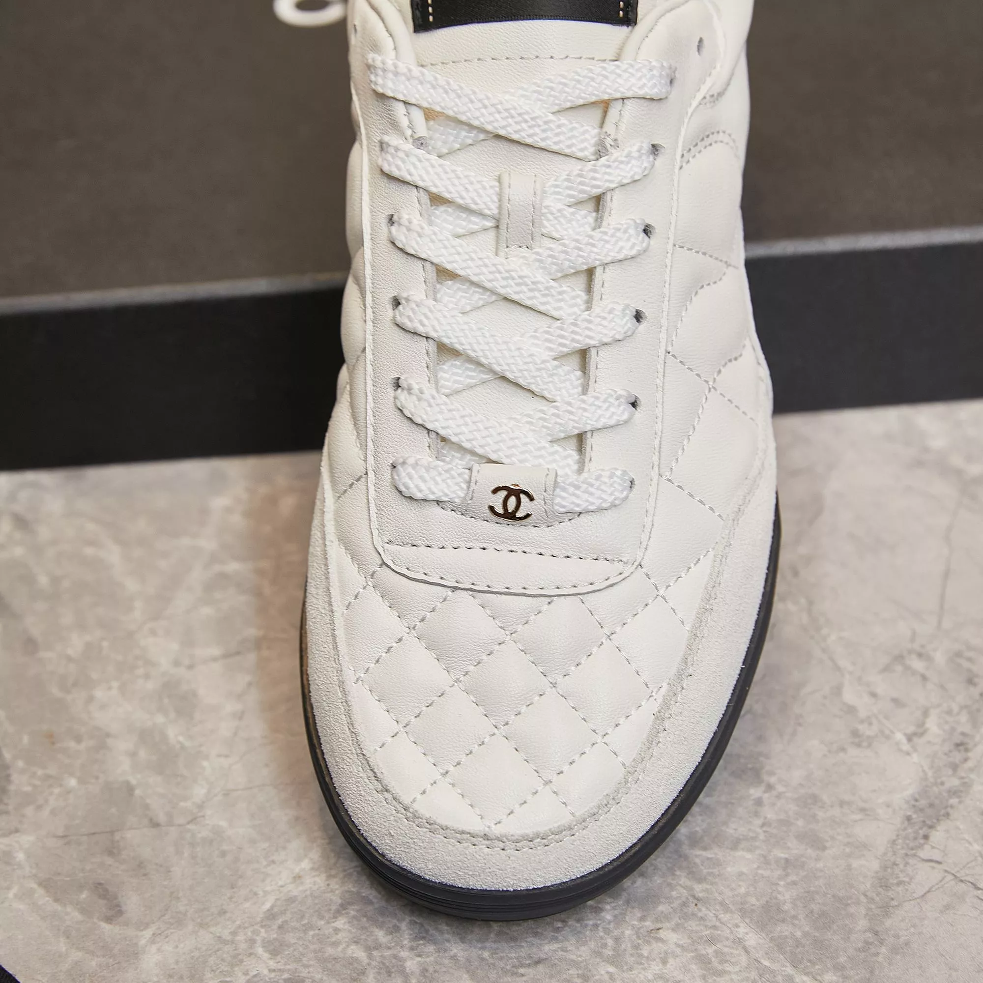 Chanel Casual Shoes For Women Popular 2542