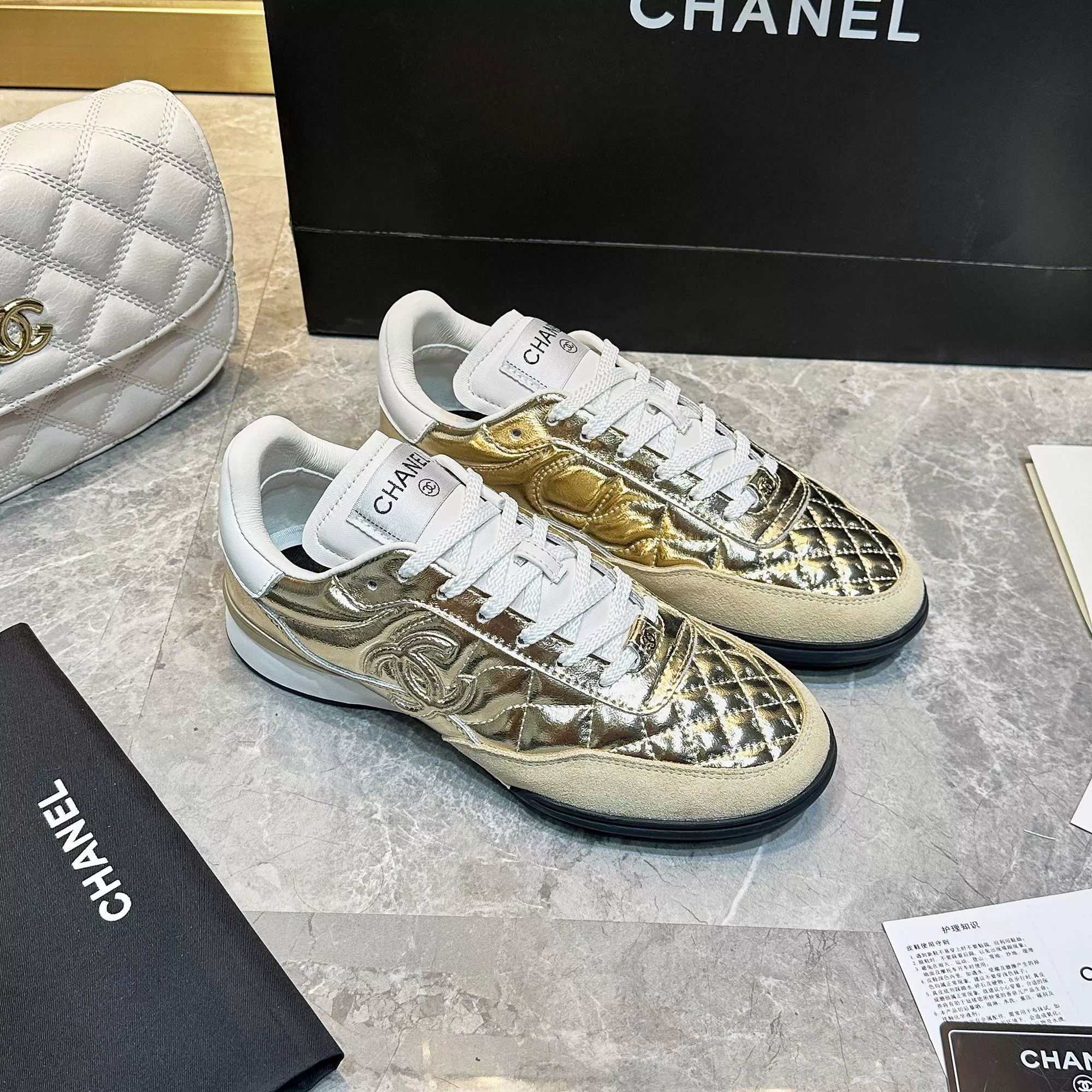 Chanel Casual Shoes For Women Reliable 3935