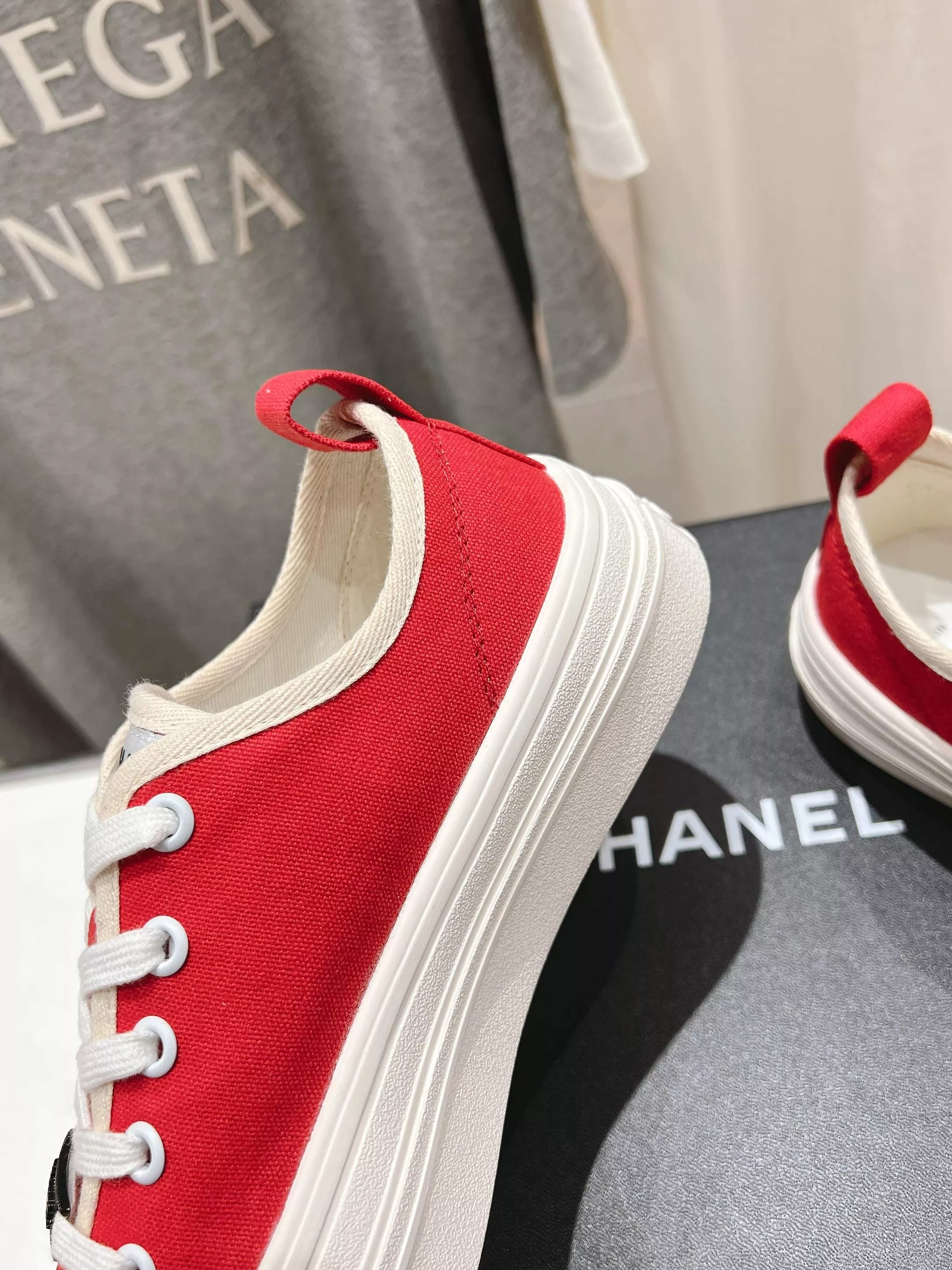 Chanel Casual Shoes For Women Trendsetting 4144