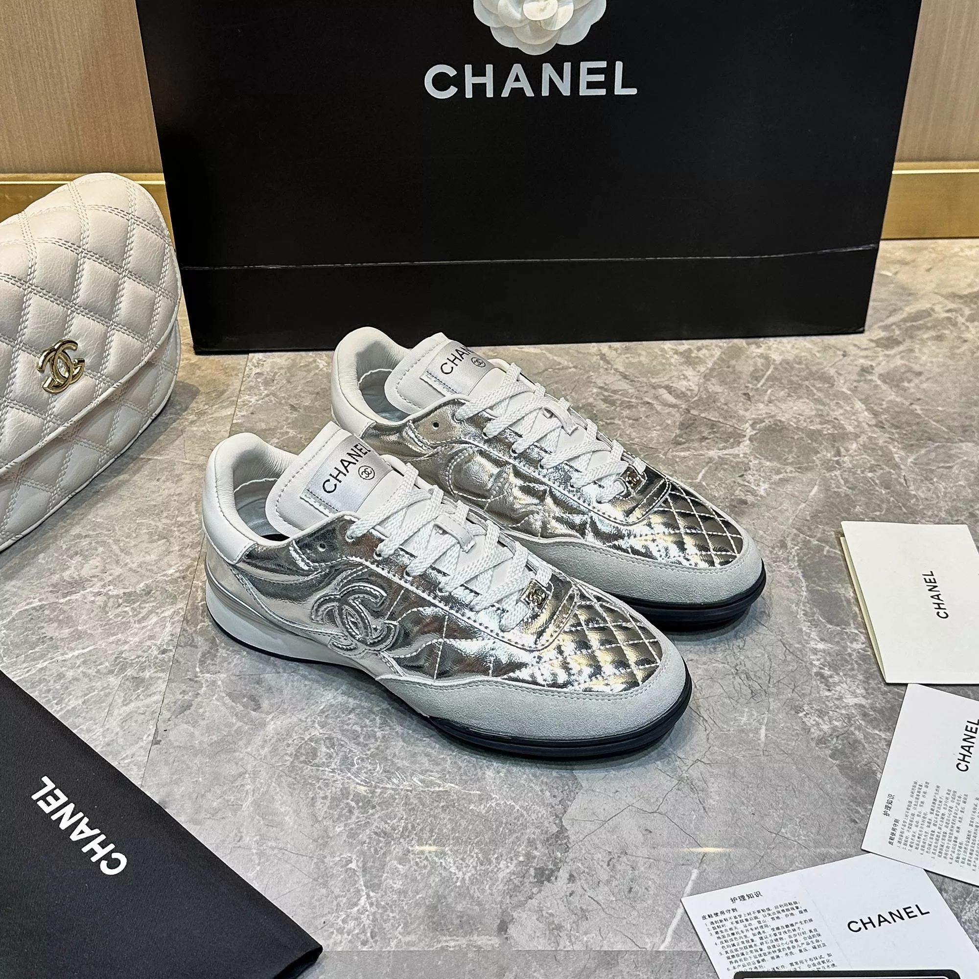 Chanel Casual Shoes For Women Trendsetting 9923