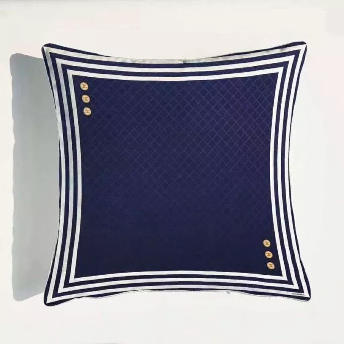 Chanel Cushion AllSeason 4052