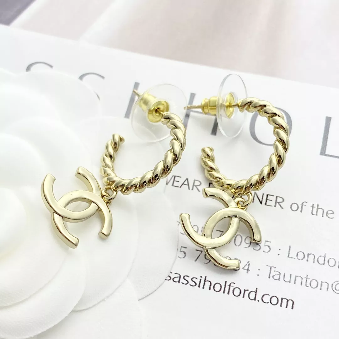 Chanel Earrings For Women Affordable 8009